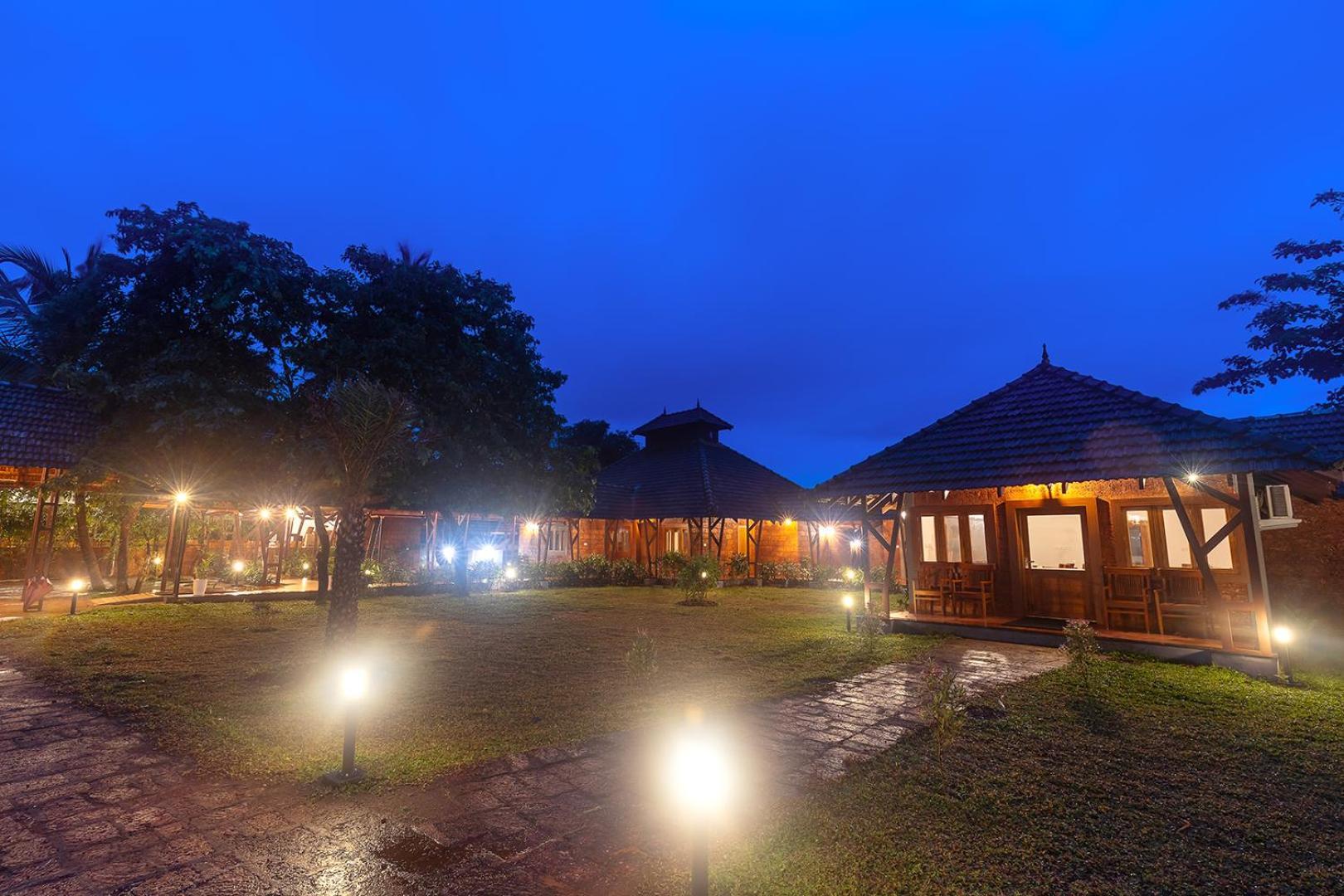 Sandalmist Resort And Spa Kāsaragod Exterior foto